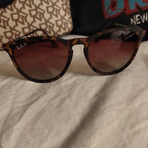 New exelente condition brown ray - ban